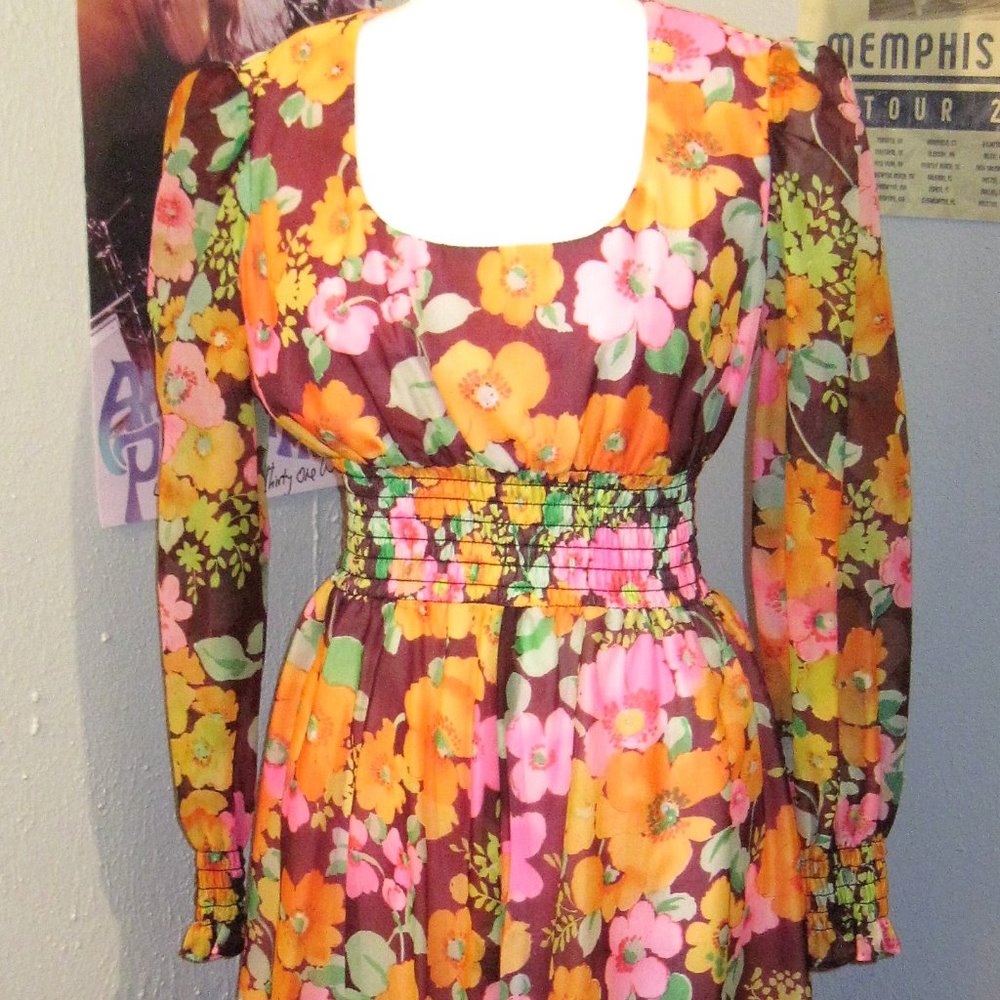 Colorful Vintage 70s Floral Maxi Dress
